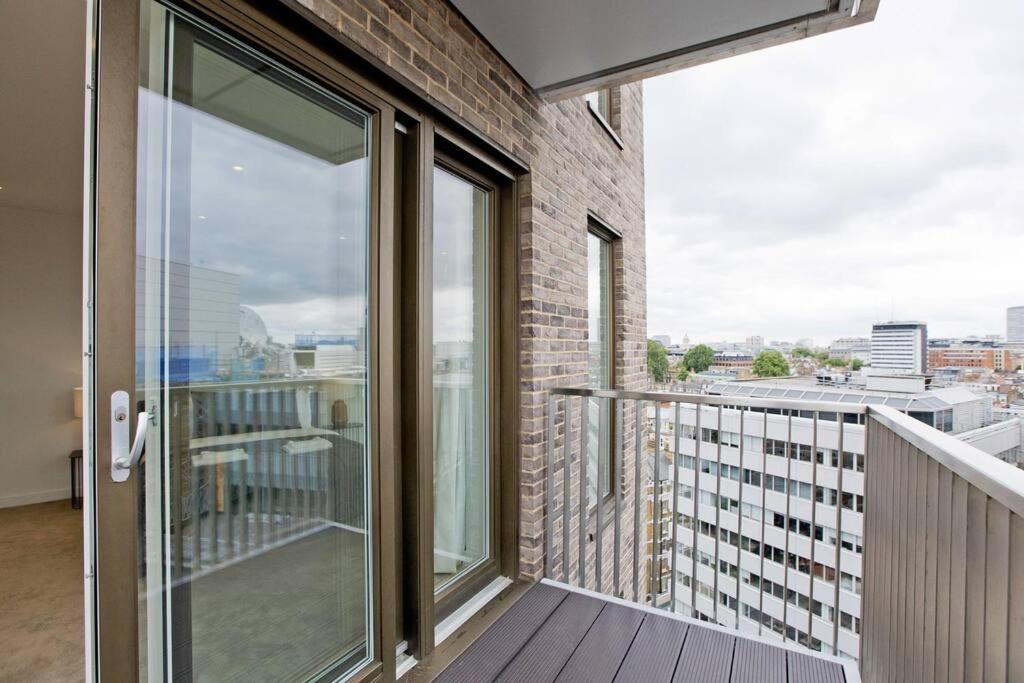 Kings Cross 2 Bed With City Views, Ac, Balcony Lägenhet London Exteriör bild